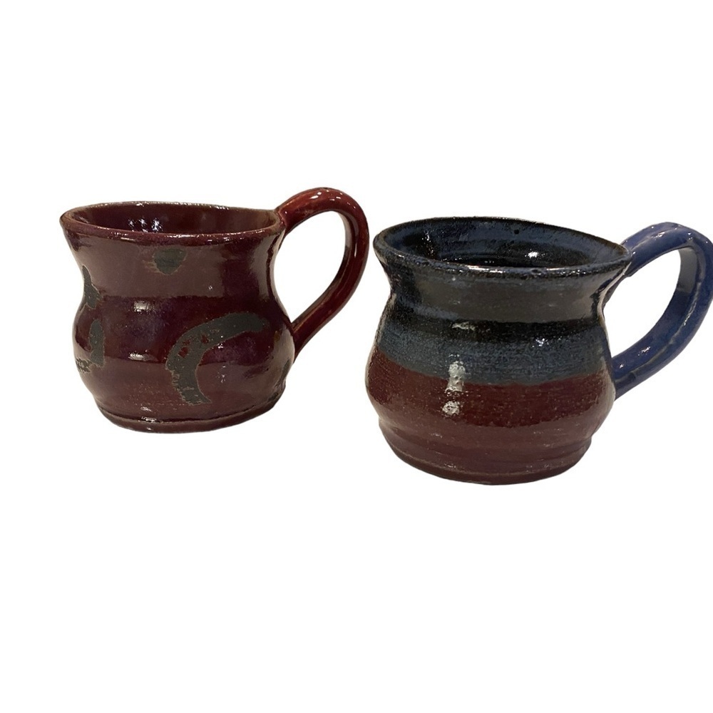 Hand Thrown Pottery Coffee Mug- Set of 2 - Signed by Artist Rustic Farmhouse. - Picture 2 of 12